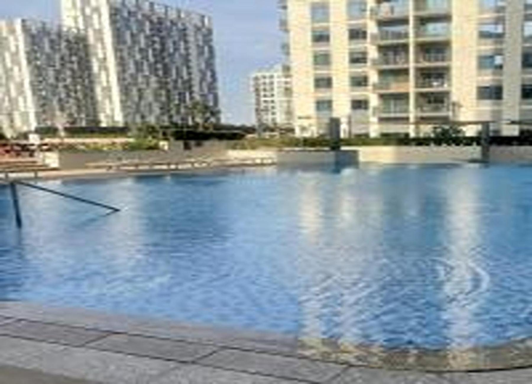 Brown Stone Homes Hills Apartment *