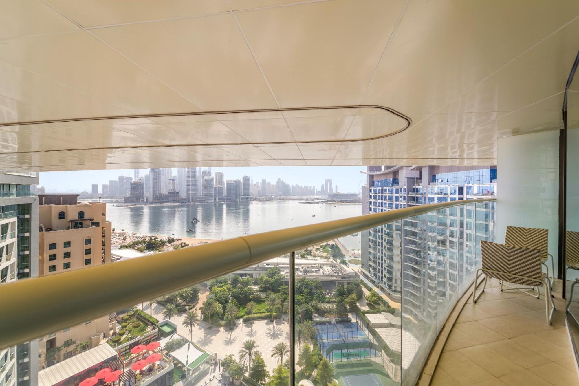 Vayk - Luxurious 2 Bd With Access In Palm Jumeirah Apartment *