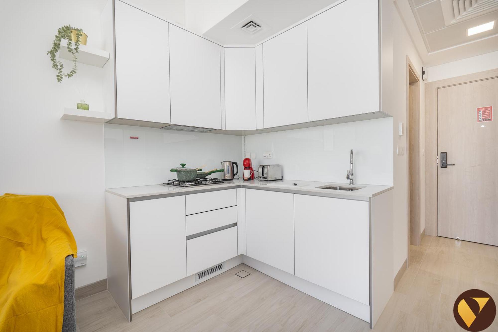 Vogue Luma22 Jvc 5 Mins Circle Mall & 12 Mins Emirates Mall Apartment Dubai