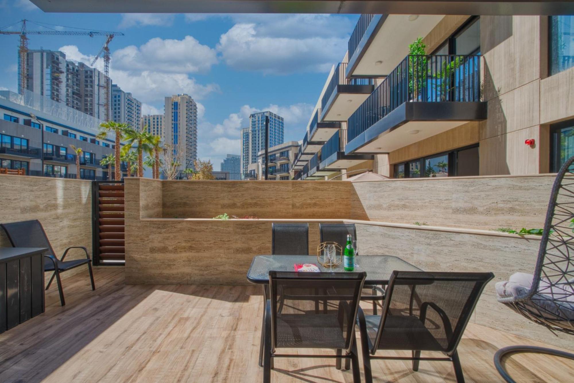 The Smart Concierge - Oakley Jvc Apartment Dubai