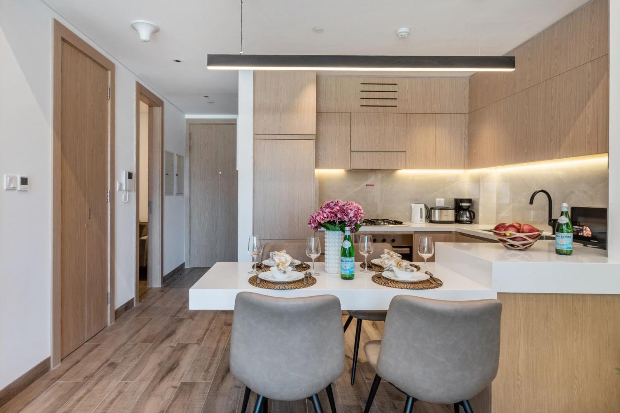 The Smart Concierge - Oakley Jvc Apartment Dubai