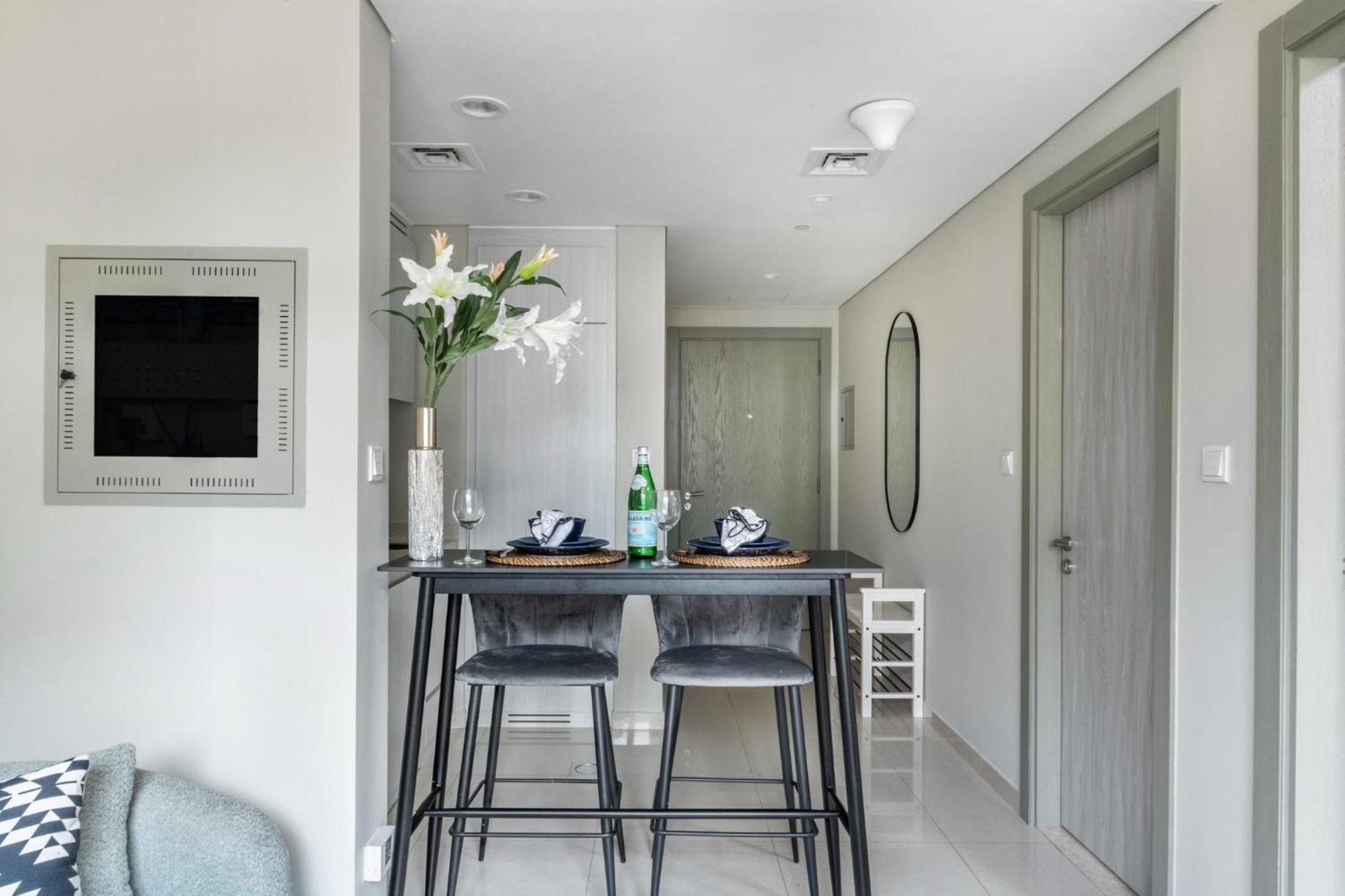 The Smart Concierge - Zada Tower Apartment