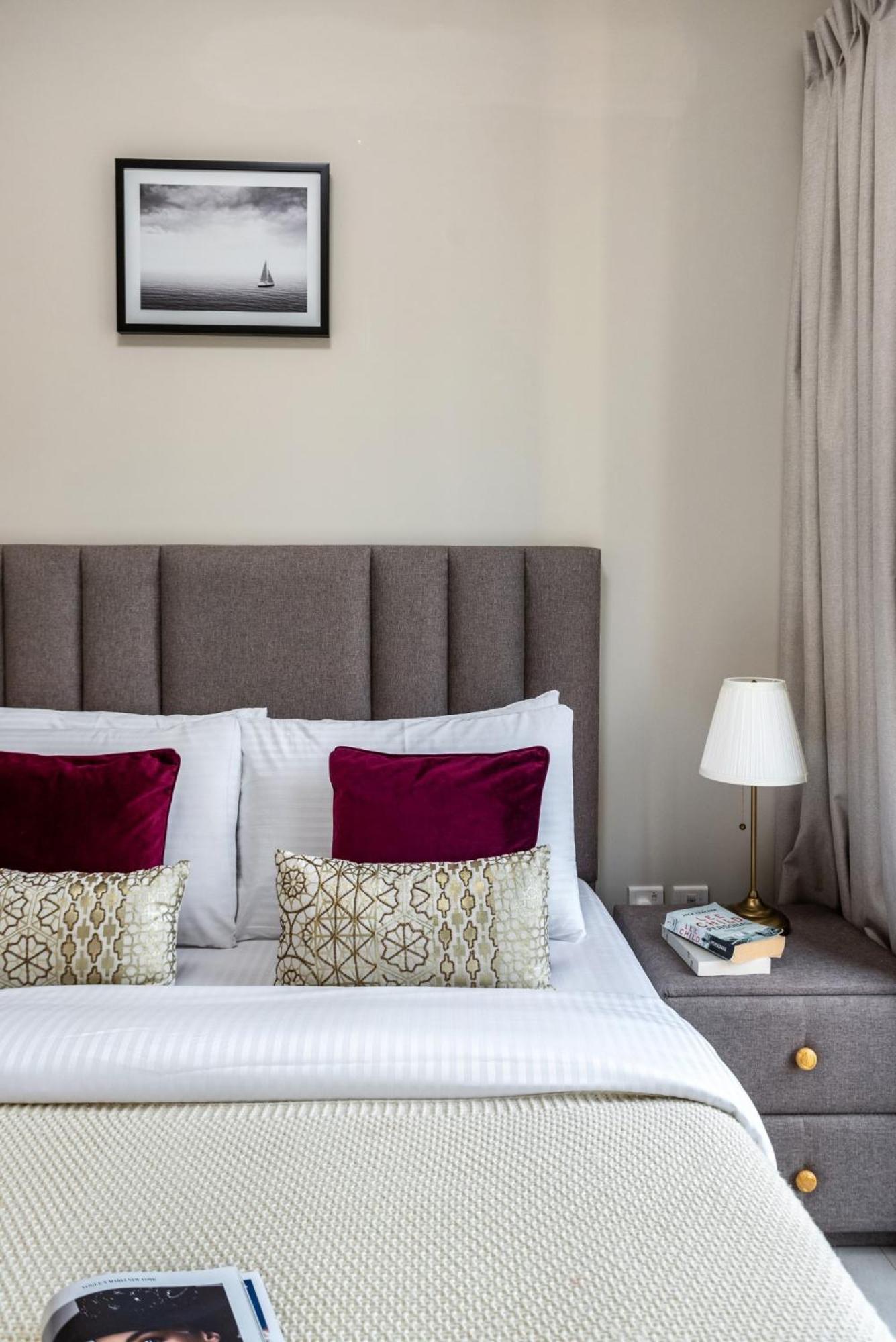 The Smart Concierge - Zada Tower *