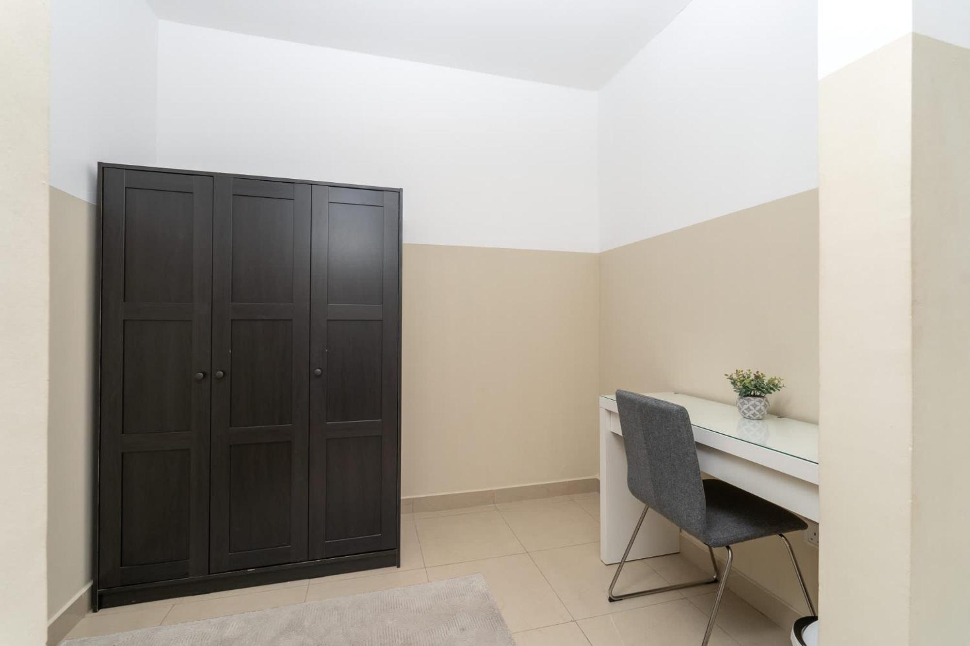 Modern 5-bedroom Perfect For Family In Jlt Apartment *