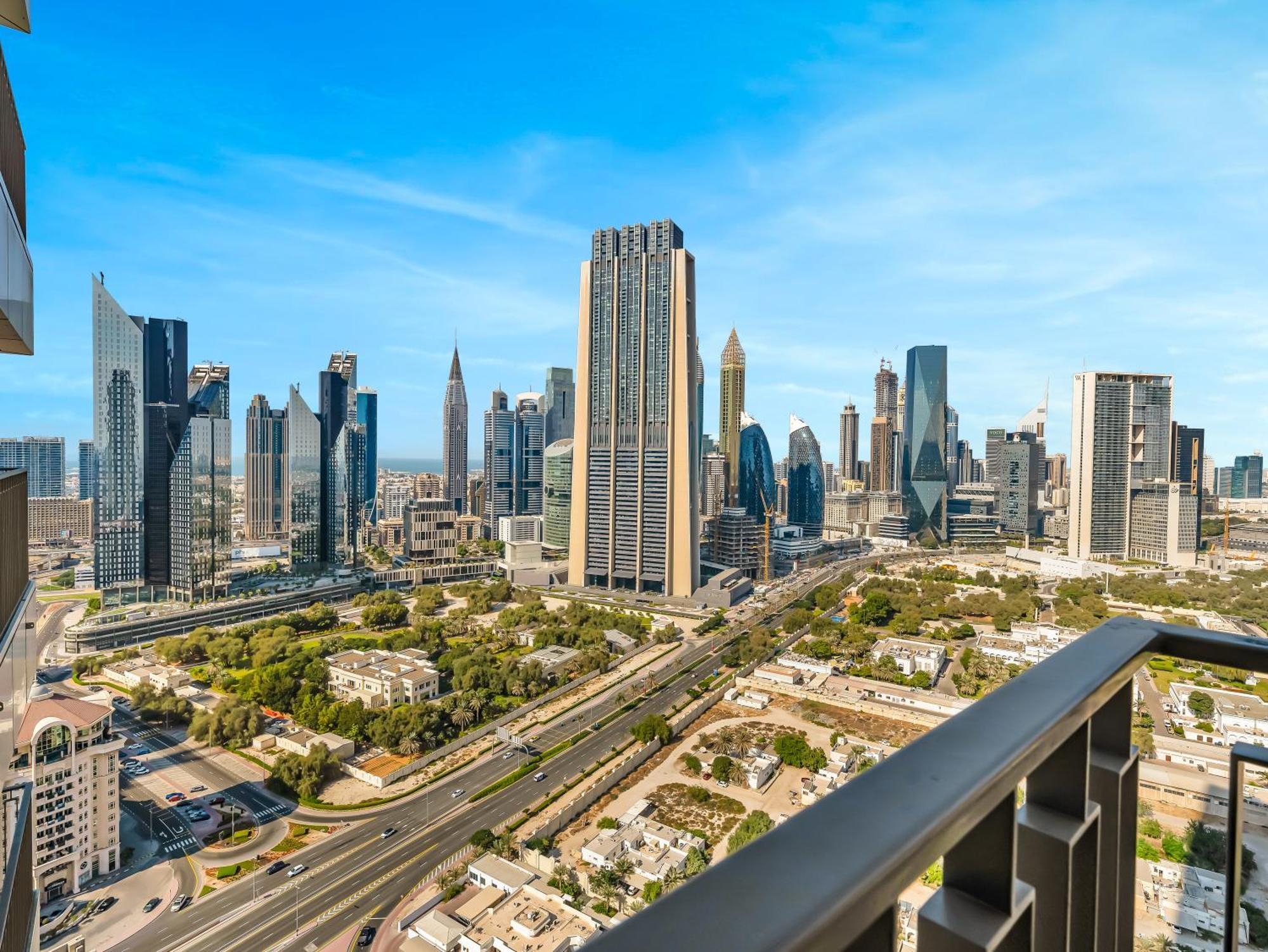 Royal Vista At Downtown Views Ii - Views - Brand New Luxury 2br *