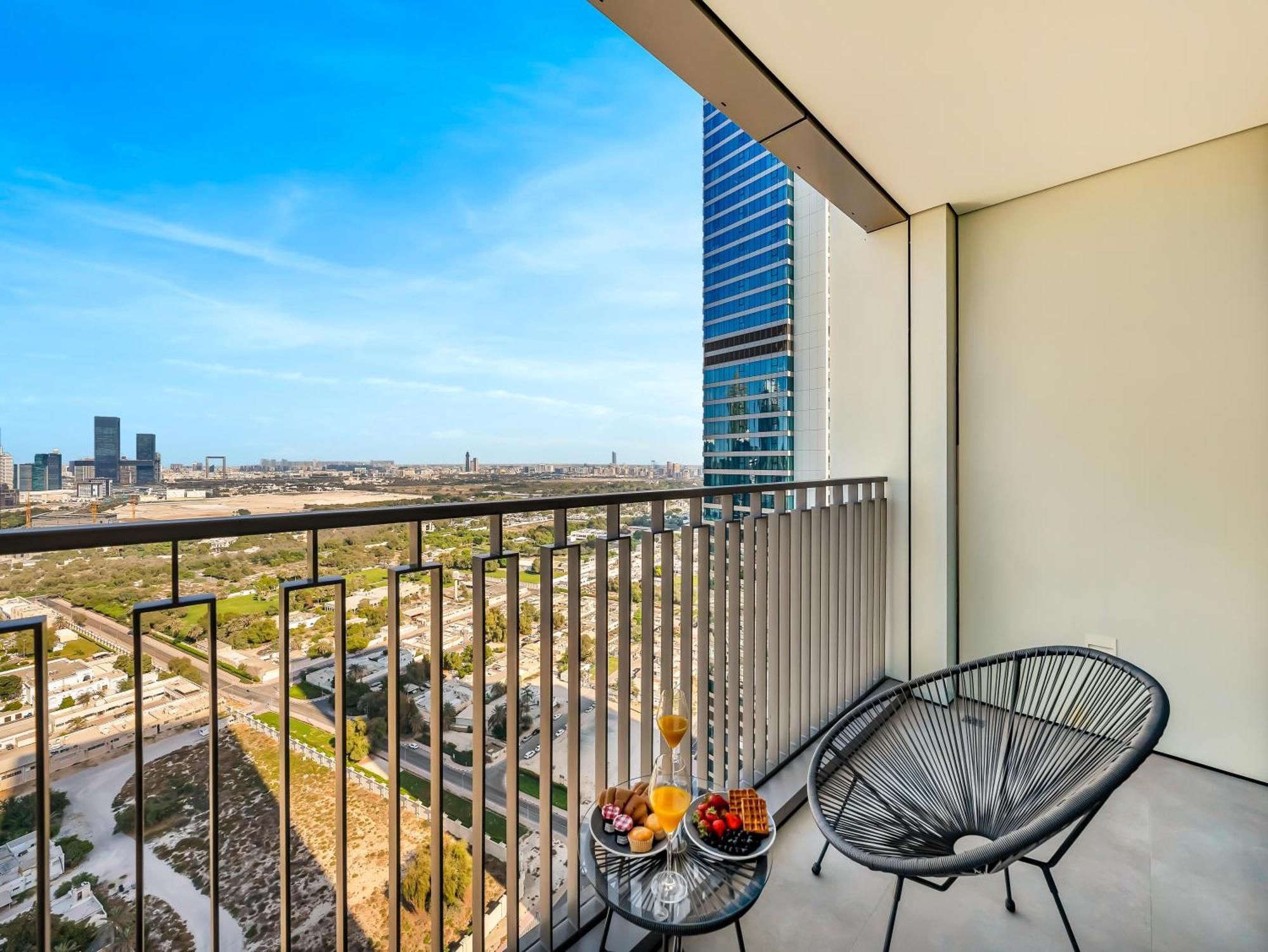 Royal Vista At Downtown Views Ii - Views - Brand New Luxury 2br Apartment