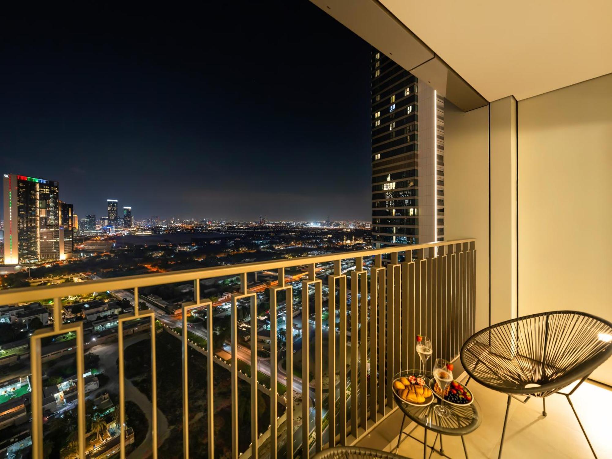 Royal Vista At Downtown Views Ii - Views - Brand New Luxury 2br