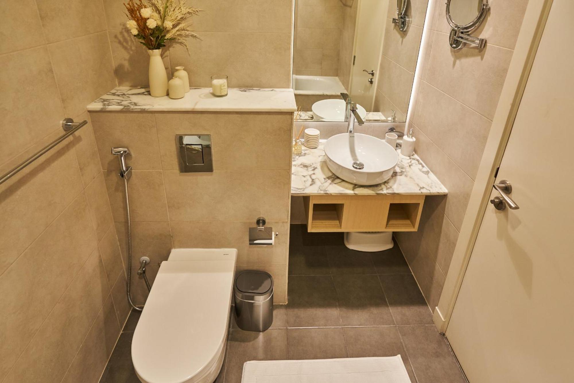 2bd - 6 Guests - 59th Floor, Burj Views 64th Floor Infinity Pool Apartment Dubai