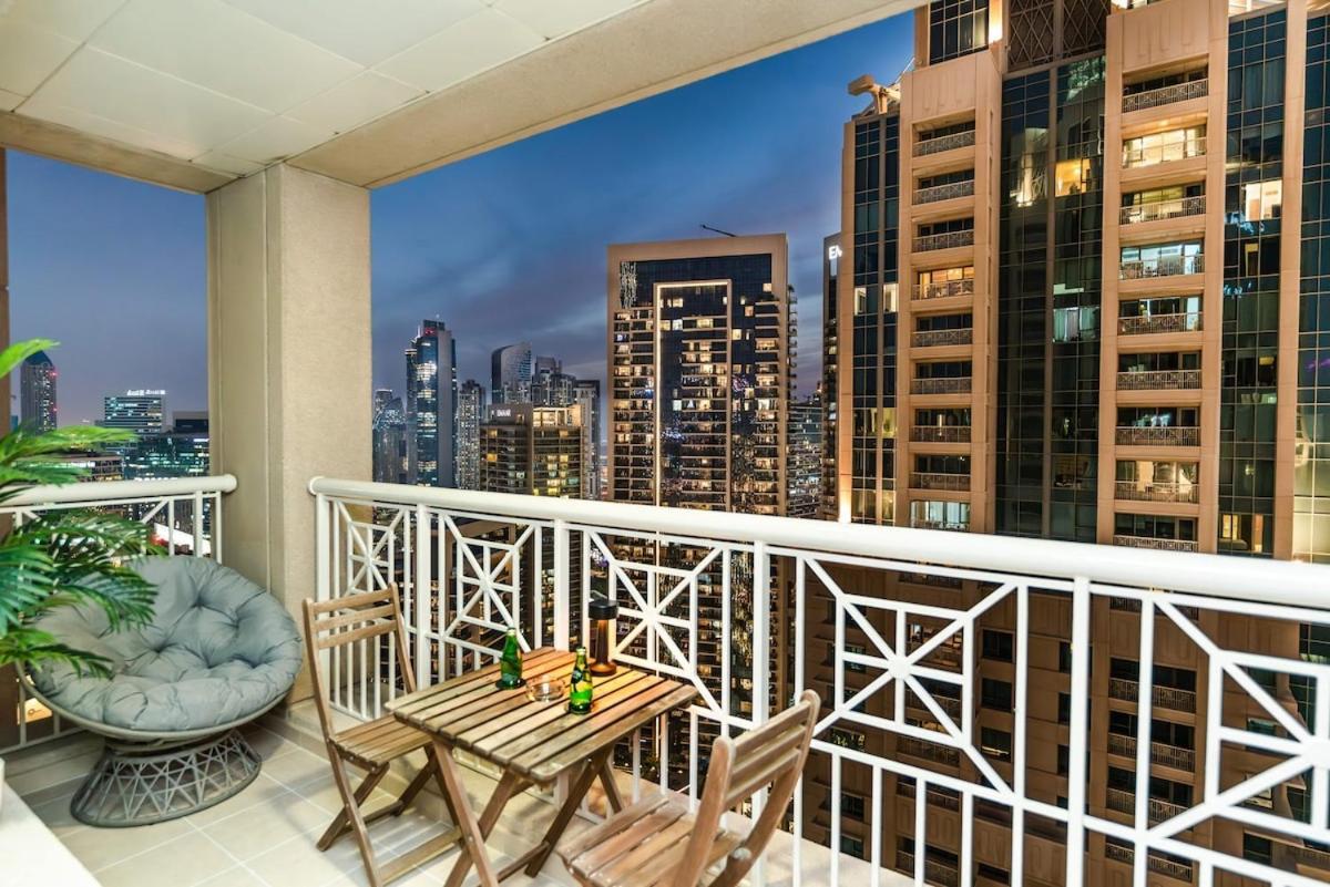 King 1br With Burj Khalifa & Fountain View Apartment