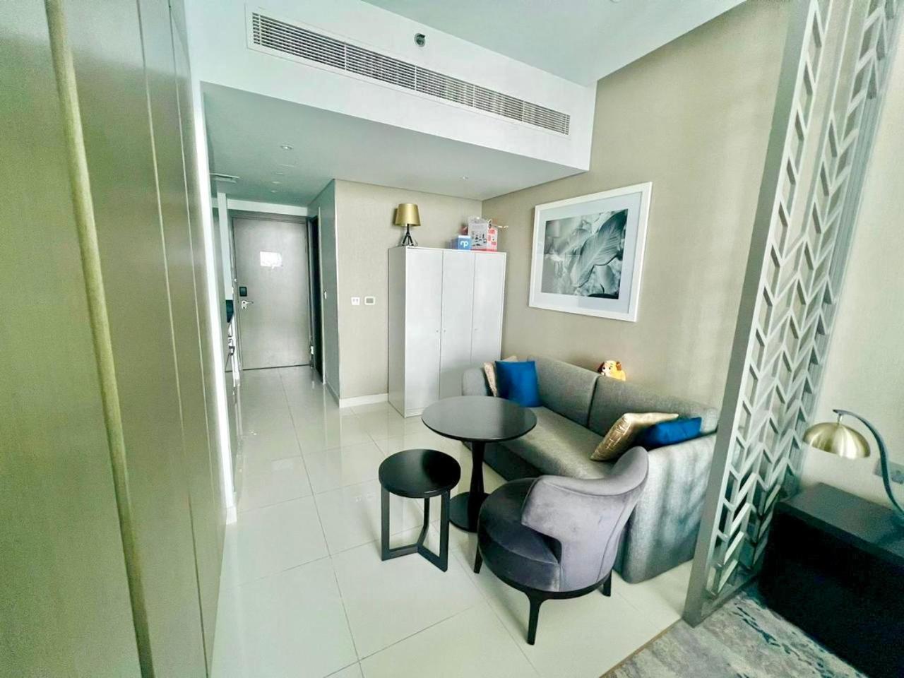 Luxury Near Burj Khalifa Apartment