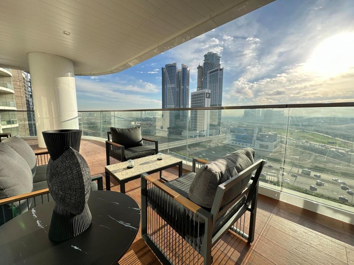 Dar Vacation - Modern 1bdr With Jacuzzi, Downtown * Dubai