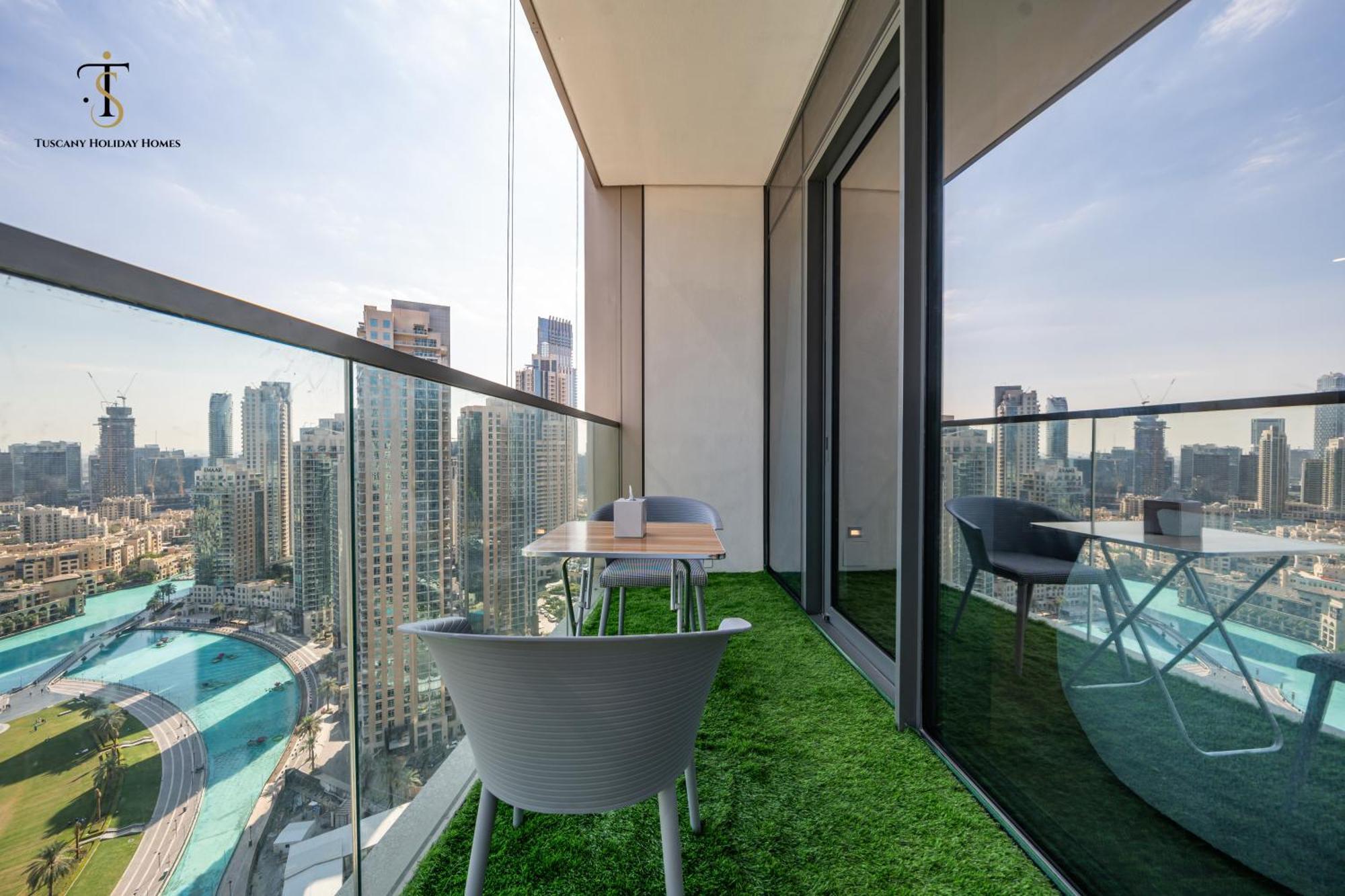Dream With Fountain & Burj Khalifa View Apartment