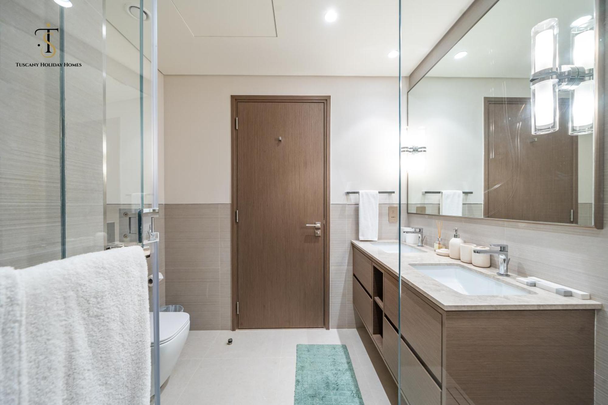 Dream With Fountain & Burj Khalifa View Apartment