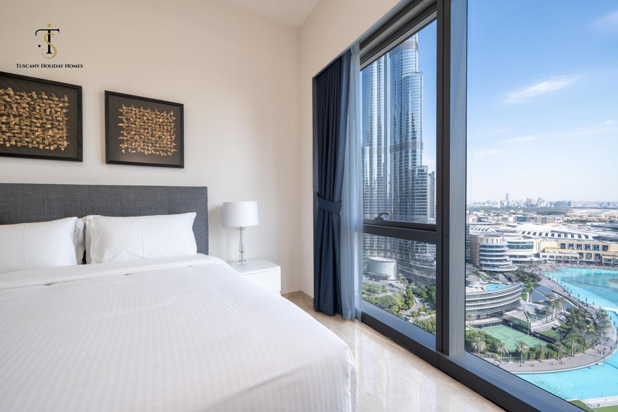 Dream With Fountain & Burj Khalifa View Dubai