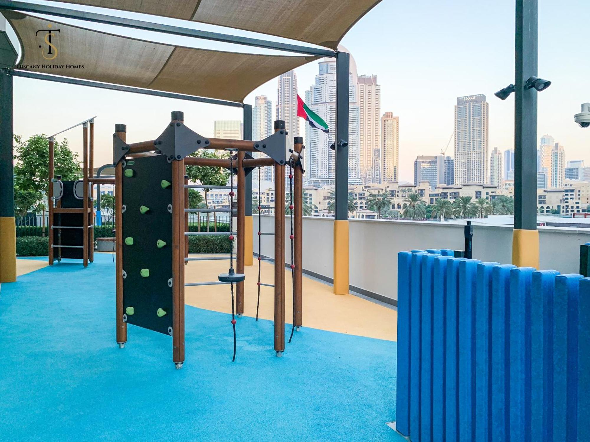 Dream With Fountain & Burj Khalifa View Apartment *