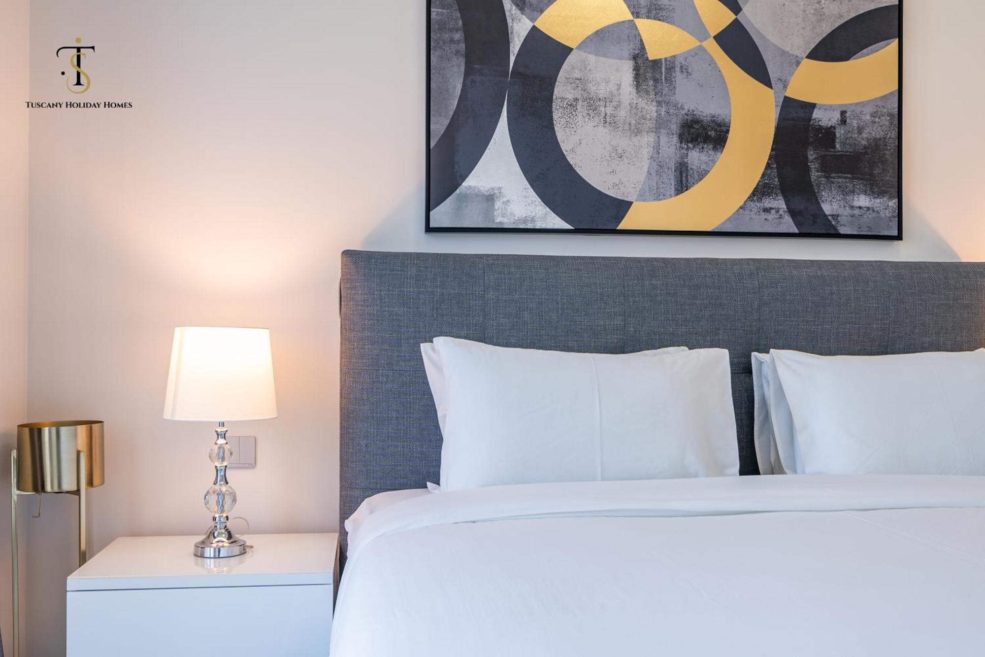 Dream With Fountain & Burj Khalifa View Apartment Dubai