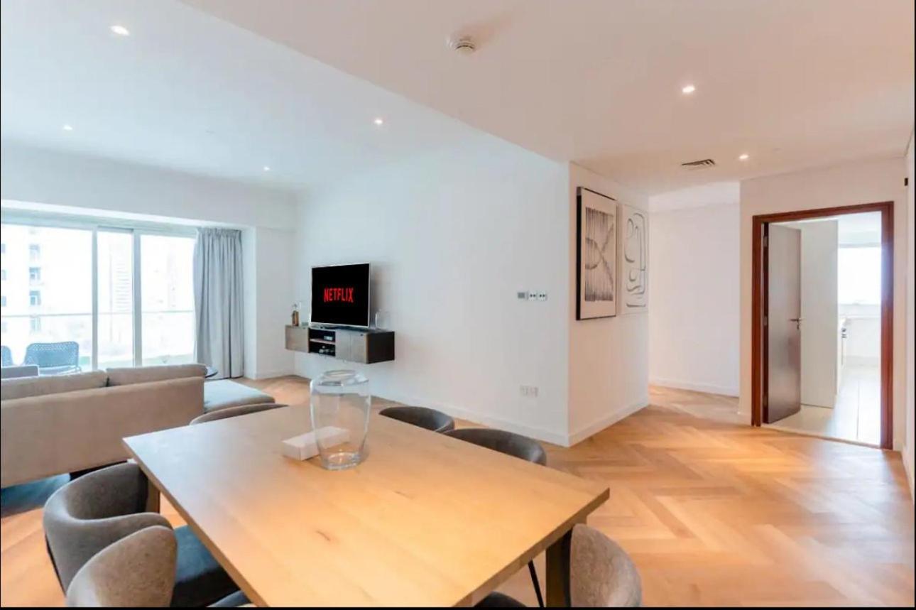 Aws Homes - Heart Of Marina Dubai