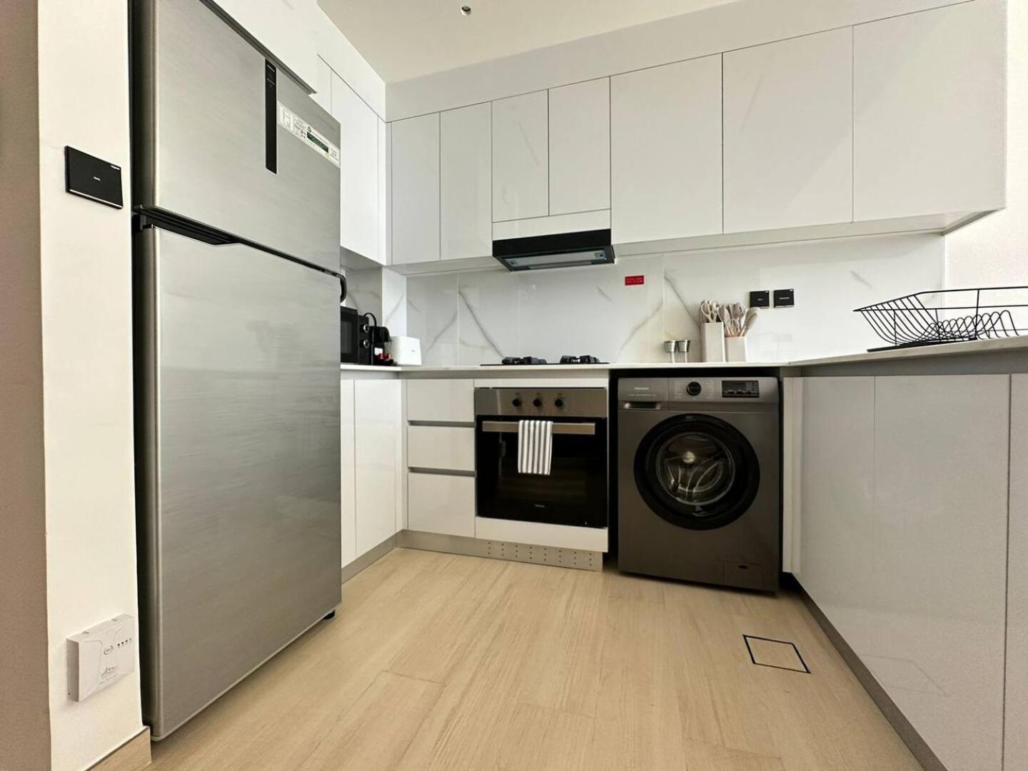 Comfortable 1br In Jvc Balcony Free Parking