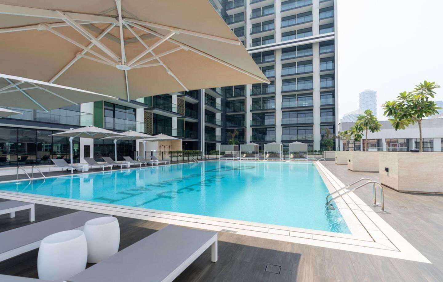 Comfortable 1br In Jvc Balcony Free Parking Apartment *