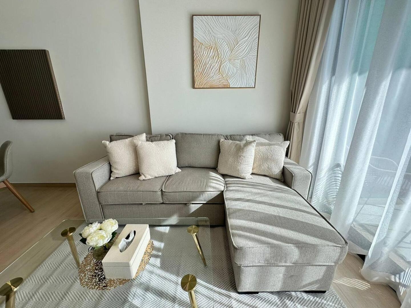 Comfortable 1br In Jvc Balcony Free Parking Apartment *