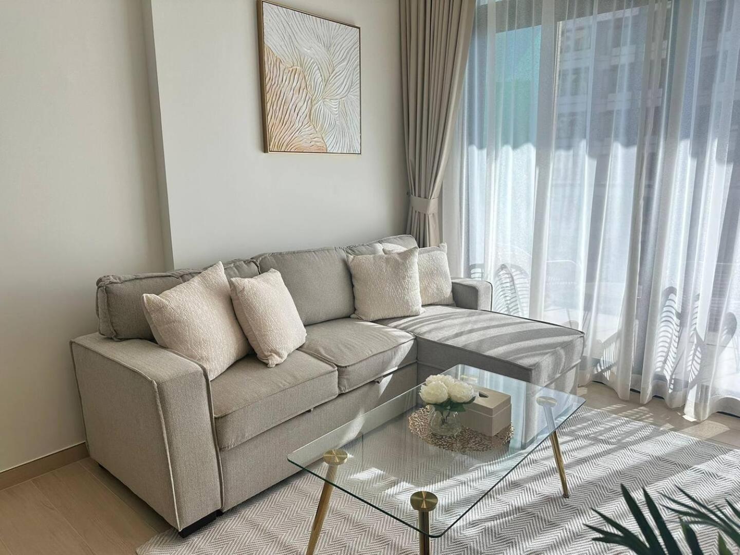 Comfortable 1br In Jvc Balcony Free Parking * Dubai
