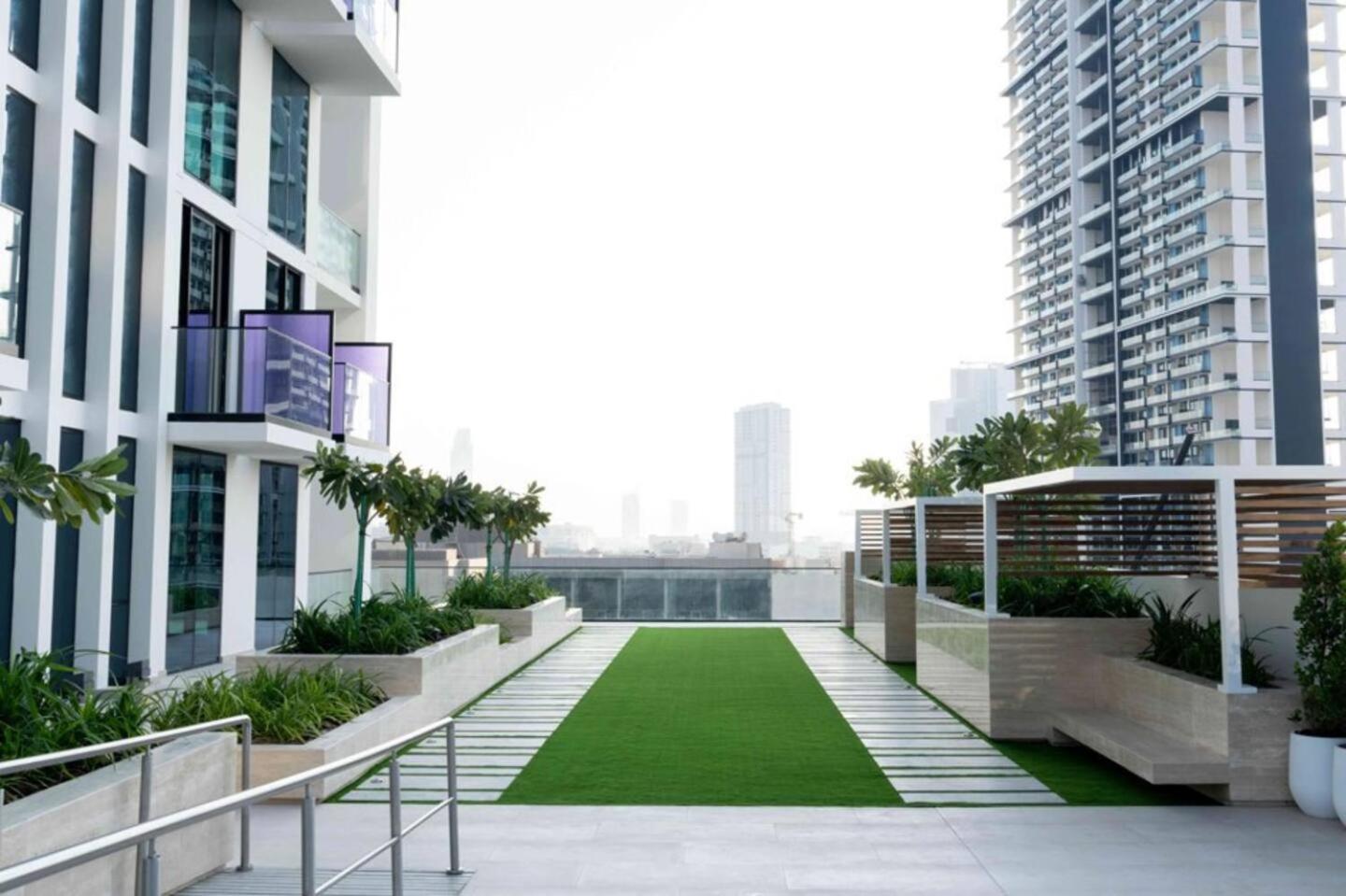 Deluxe 1 Bedroom Fully Furnished In Jvc Apartment Dubai