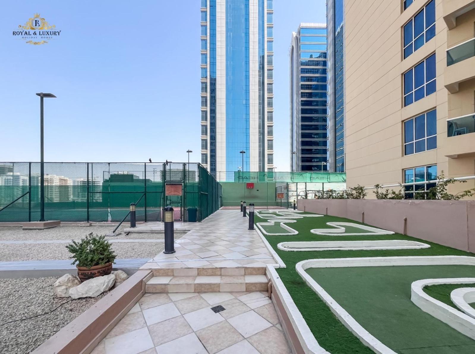 Apartment Modern At The Crescent Tower B, Impz - In The Heart Of Dubai