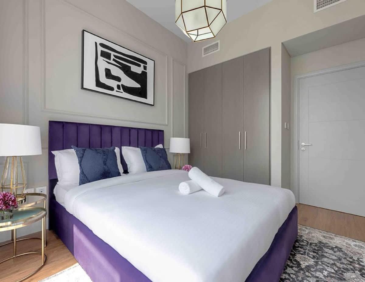 Luxurious 4br, Burj Khalifa & Full Fountain View, Downtown Apartment Dubai