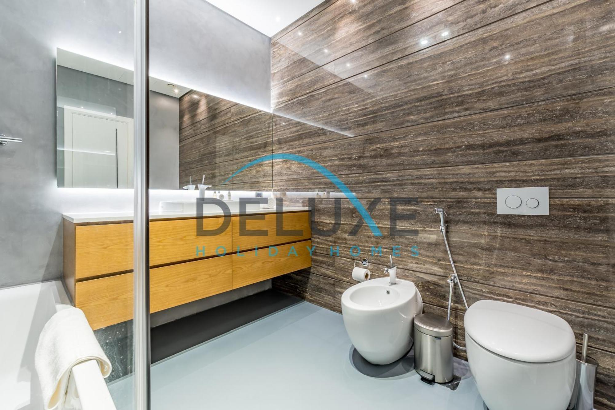 Apartment Elegant 6br Beachfront With Rooftop And Own Pool By Deluxe Homes Dubai