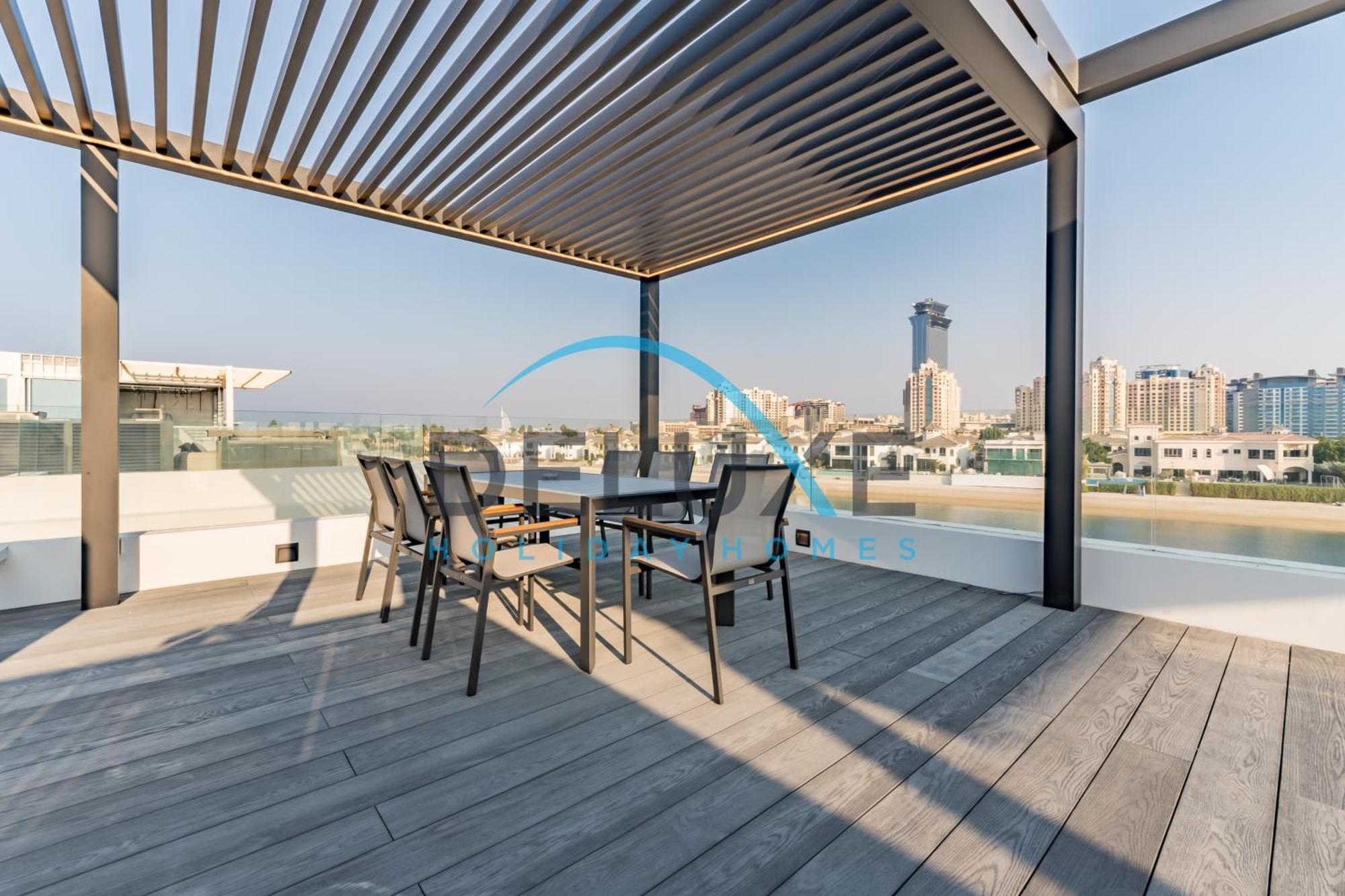 Apartment Elegant 6br Beachfront With Rooftop And Own Pool By Deluxe Homes