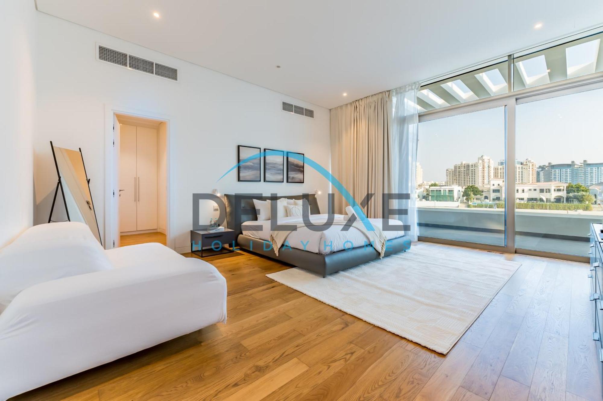 Apartment Elegant 6br Beachfront With Rooftop And Own Pool By Deluxe Homes *