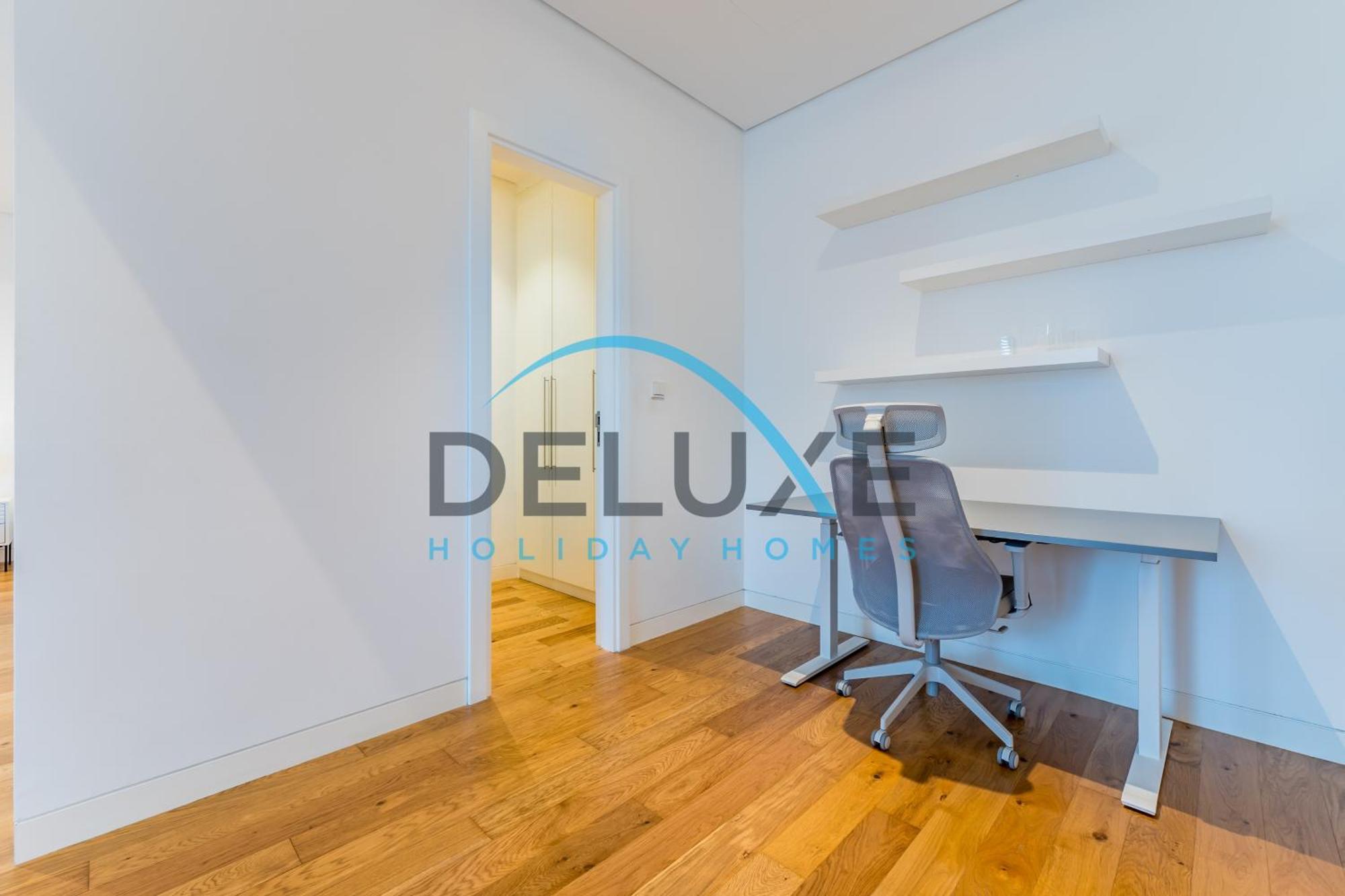Elegant 6br Beachfront With Rooftop And Own Pool By Deluxe Homes * Dubai