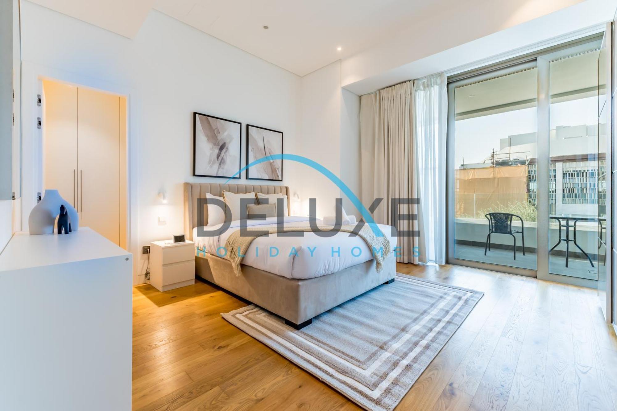 Apartment Elegant 6br Beachfront With Rooftop And Own Pool By Deluxe Homes