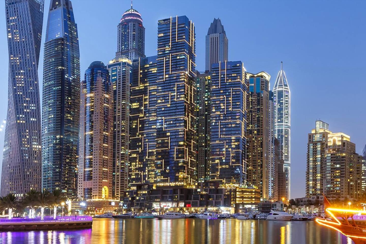 Aparthotel Luxury Jumeirah Living Marina Gate 2br 44th Floor Dubai