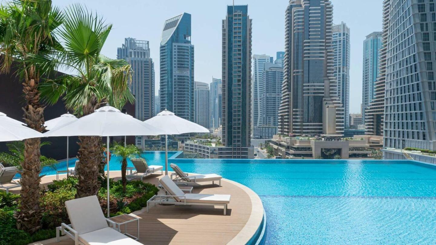 Luxury Jumeirah Living Marina Gate 2br 44th Floor