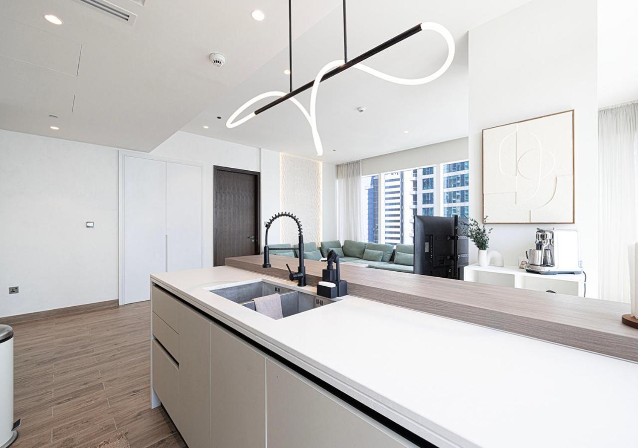 Luxury Jumeirah Living Marina Gate 2br 44th Floor * Dubai