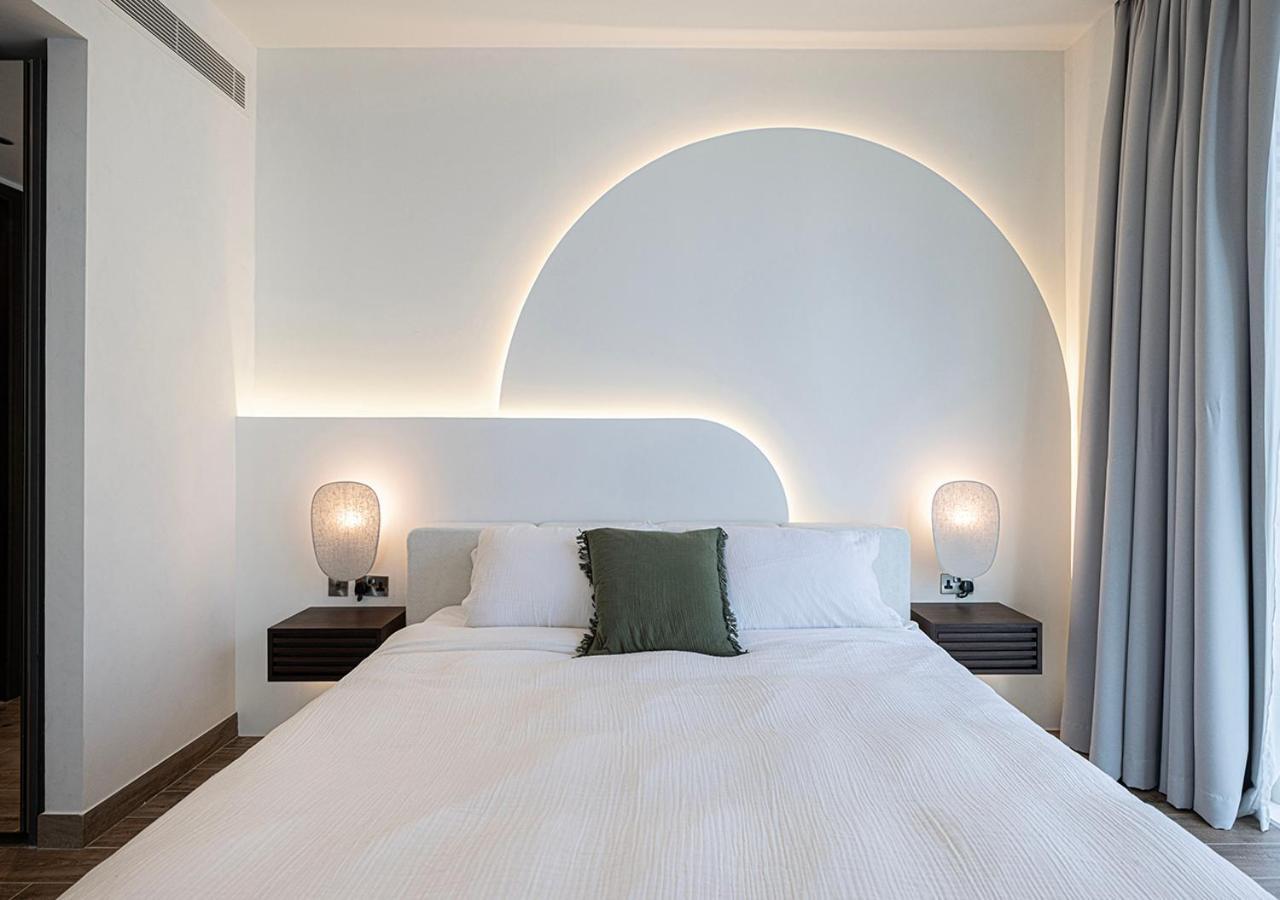 Luxury Jumeirah Living Marina Gate 2br 44th Floor *