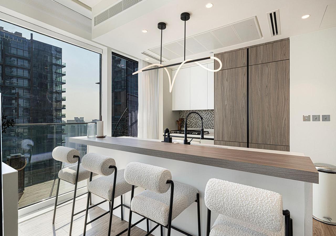 Luxury Jumeirah Living Marina Gate 2br 44th Floor Aparthotel *
