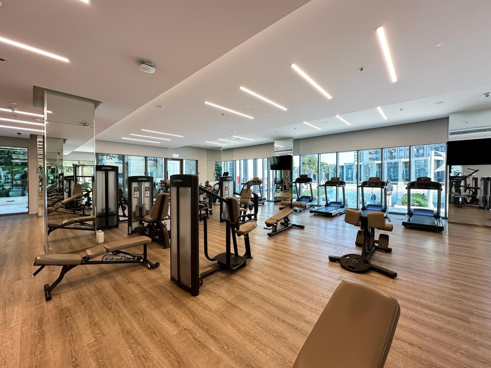 Trophy Lux 2br Creek Harbour With Iconic Burj Khalifa Views
