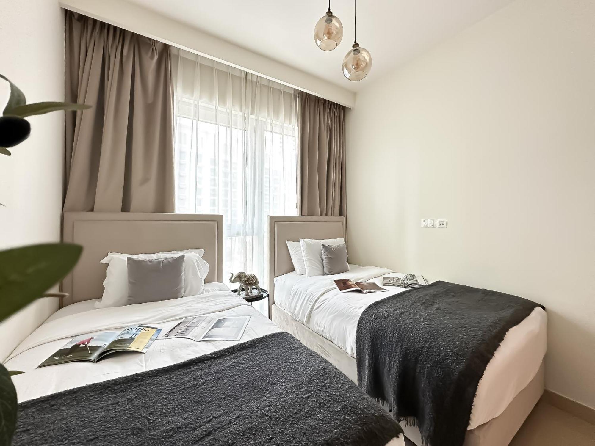 Apartment Trophy Lux 2br Creek Harbour With Iconic Burj Khalifa Views