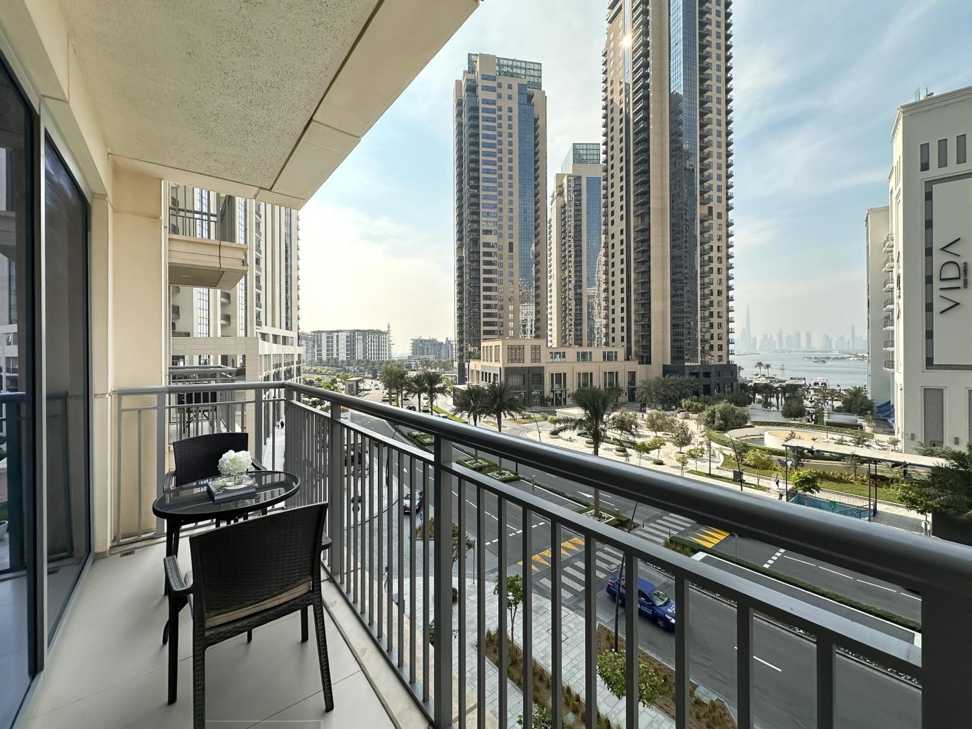 Trophy Lux 2br Creek Harbour With Iconic Burj Khalifa Views Apartment *