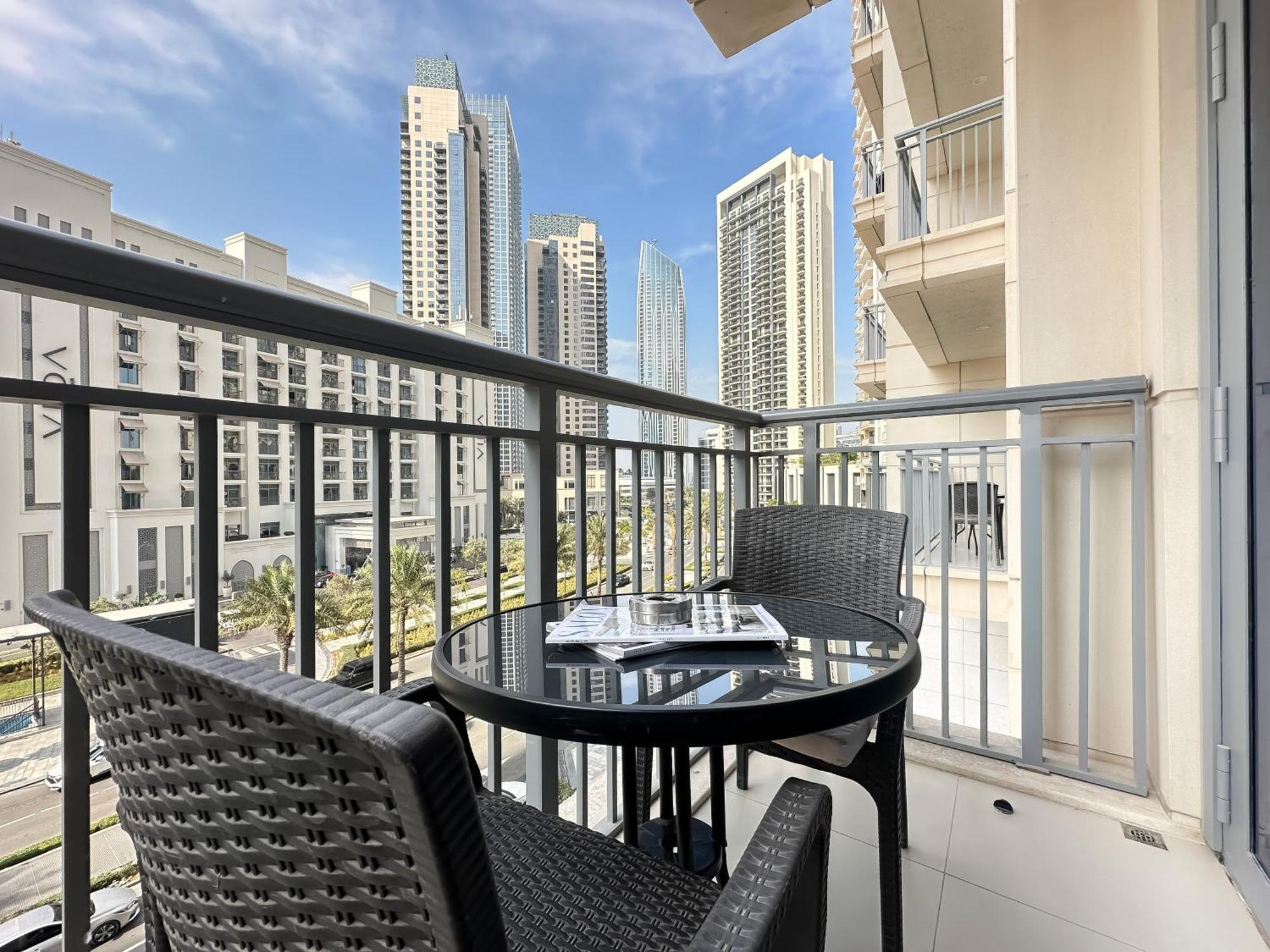 Trophy Lux 2br Creek Harbour With Iconic Burj Khalifa Views Apartment Dubai