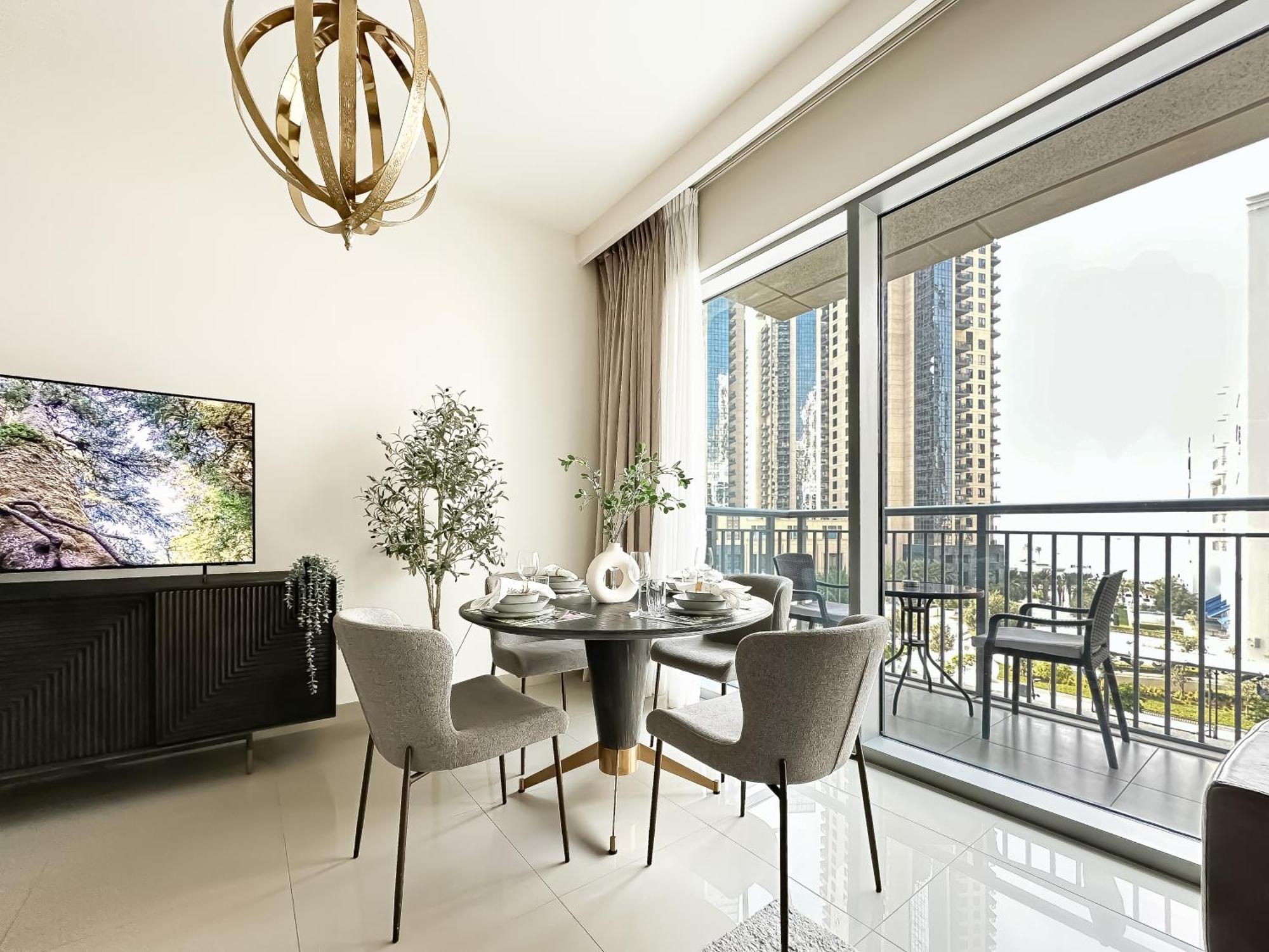 Trophy Lux 2br Creek Harbour With Iconic Burj Khalifa Views Apartment