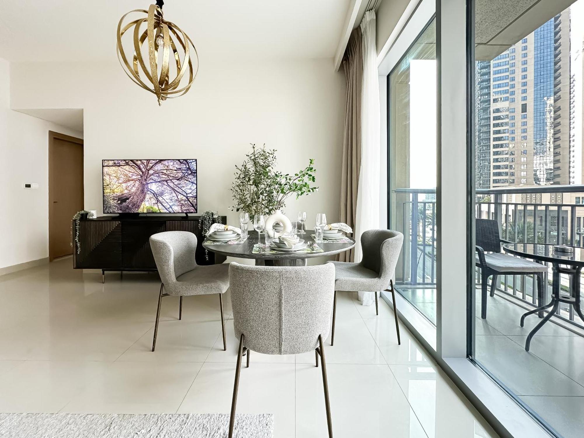 Apartment Trophy Lux 2br Creek Harbour With Iconic Burj Khalifa Views Dubai
