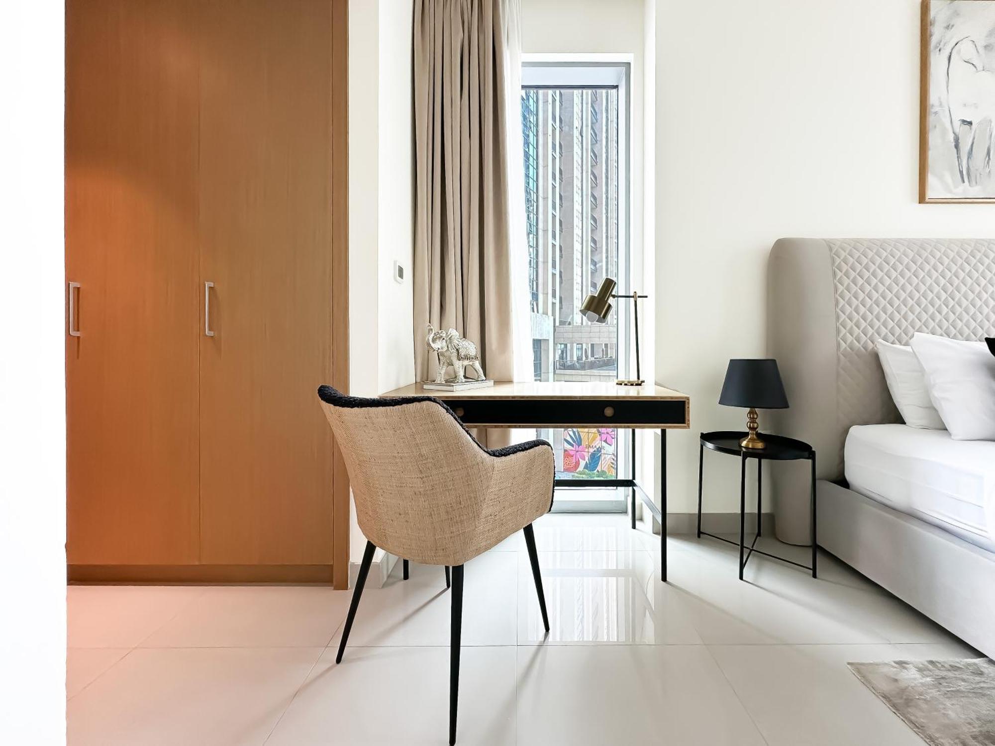 Trophy Lux 2br Creek Harbour With Iconic Burj Khalifa Views Apartment
