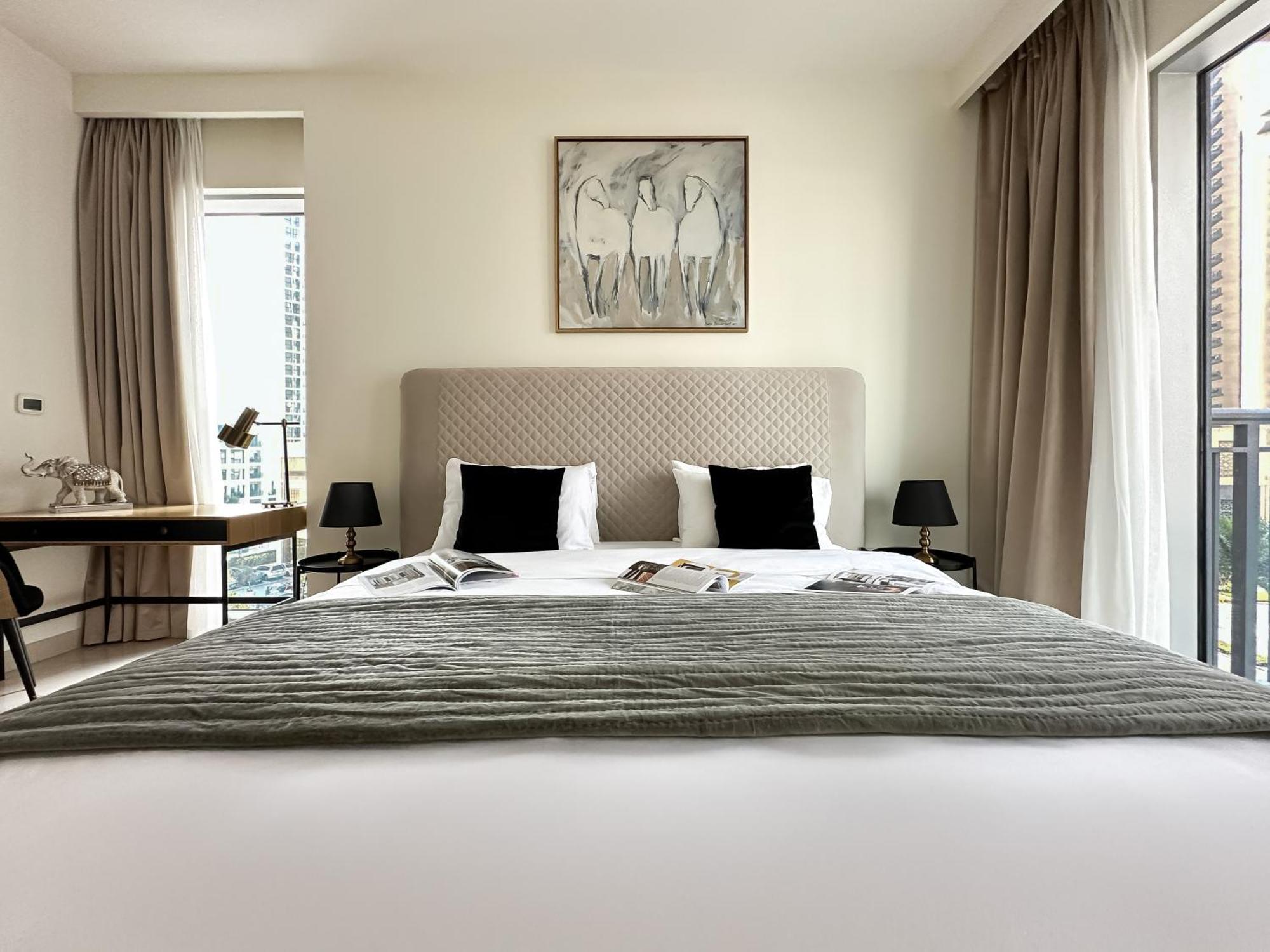 Trophy Lux 2br Creek Harbour With Iconic Burj Khalifa Views Apartment Dubai