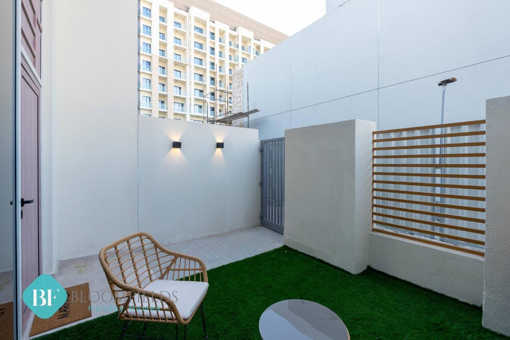 Bloomfields Premium 1br Duplex In Rukan