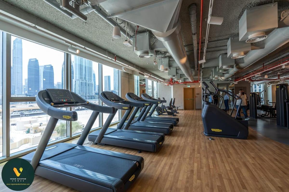 Downtown Views Ii - Vogue -tower 1, -1 Bedroom That Sleeps 3 -13th Floor -large Balcony With Views Apartment Dubai