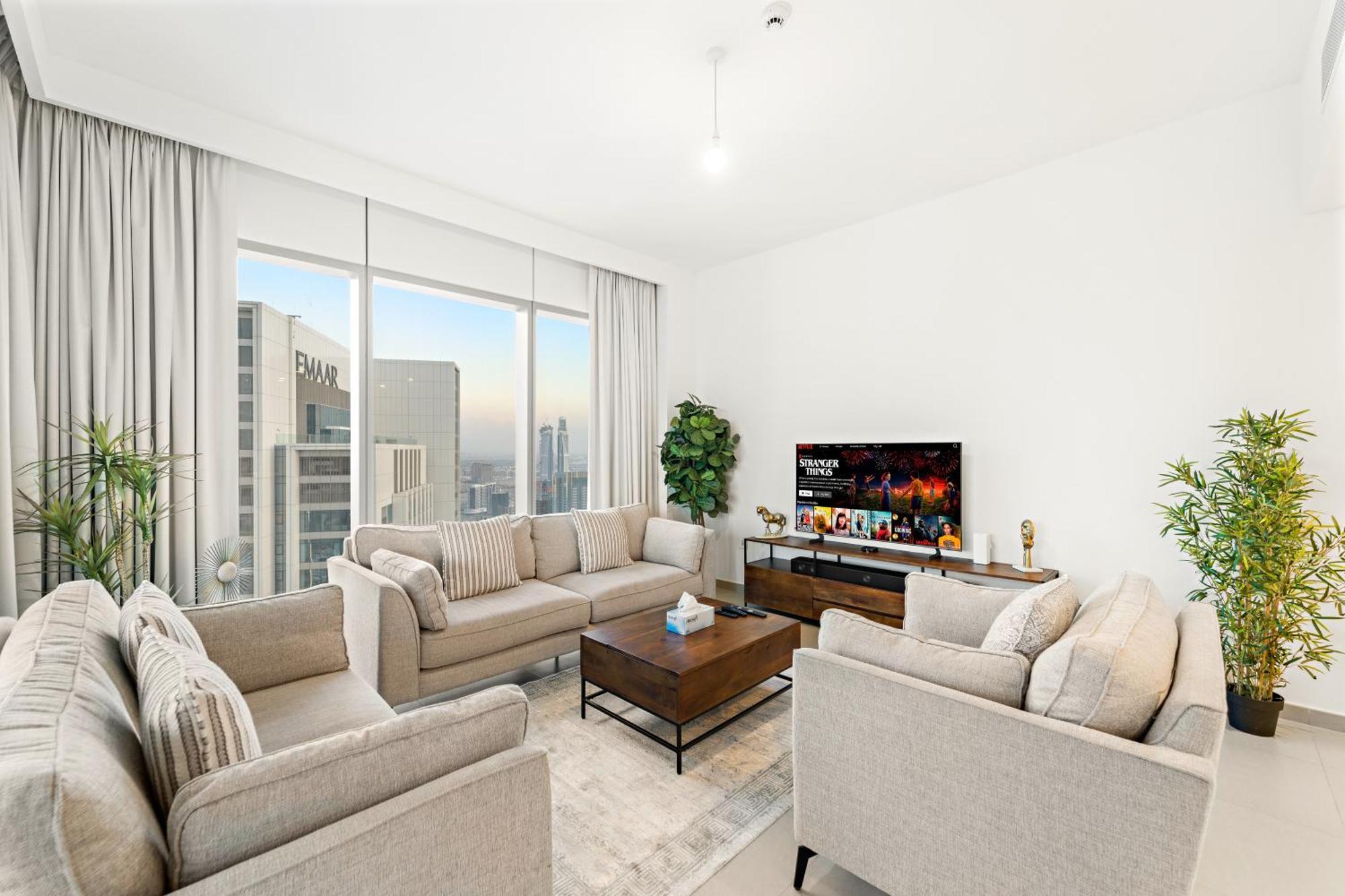 Elegant 2br In Downtown L Walk To Mall Dubai