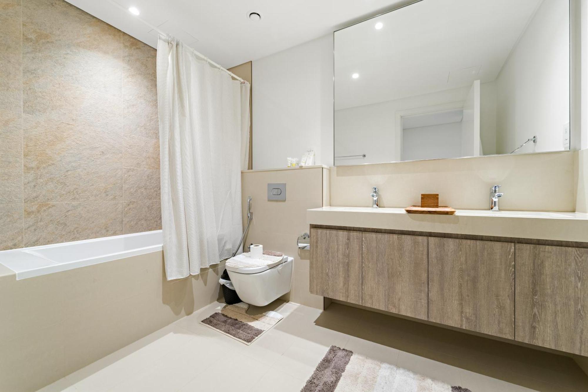 Apartment Elegant 2br In Downtown L Walk To Mall Dubai